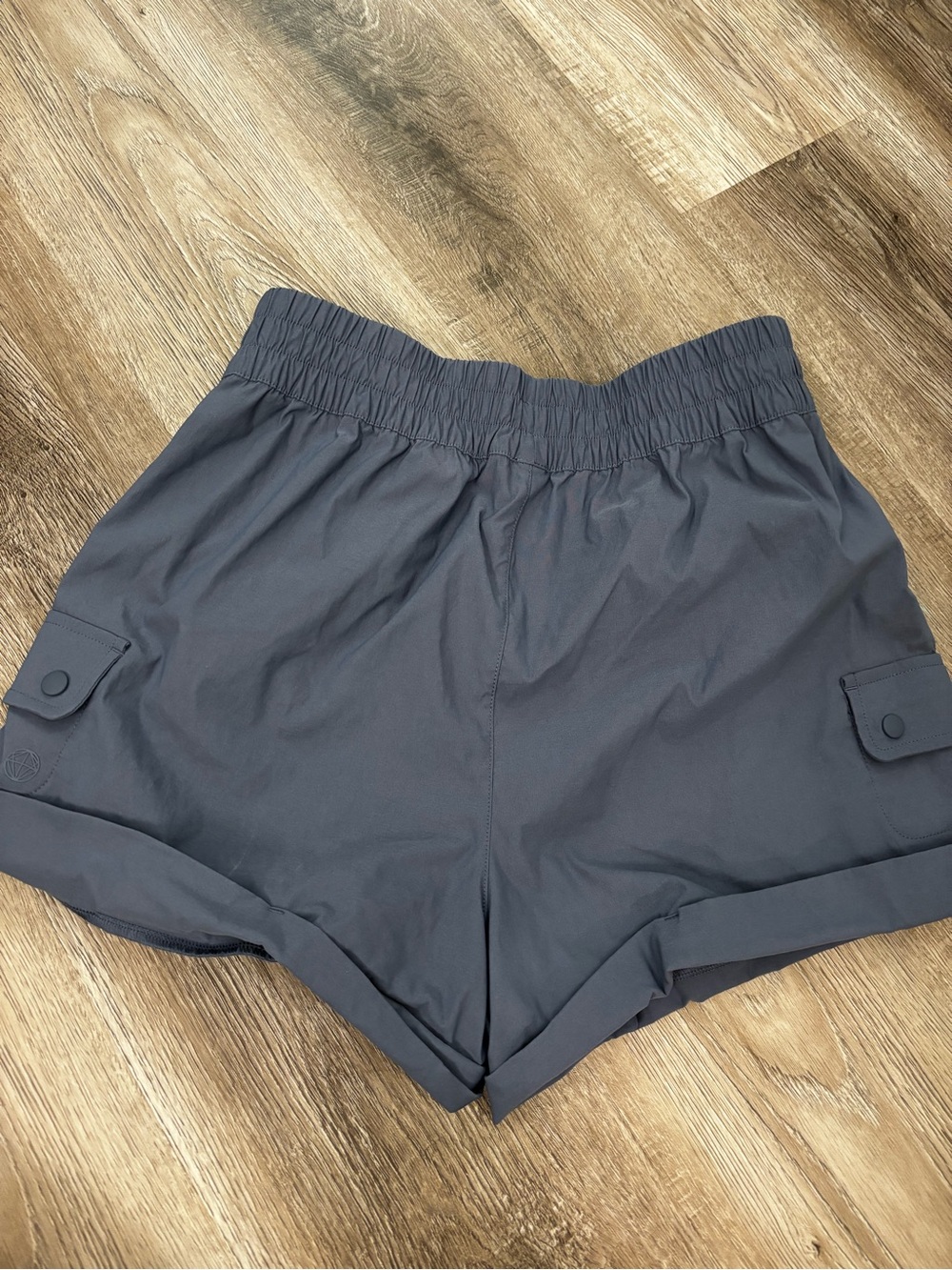 Mondetta Dark Blue Gray Elastic Waist Cargo Shorts Small - Picture 7 of 7